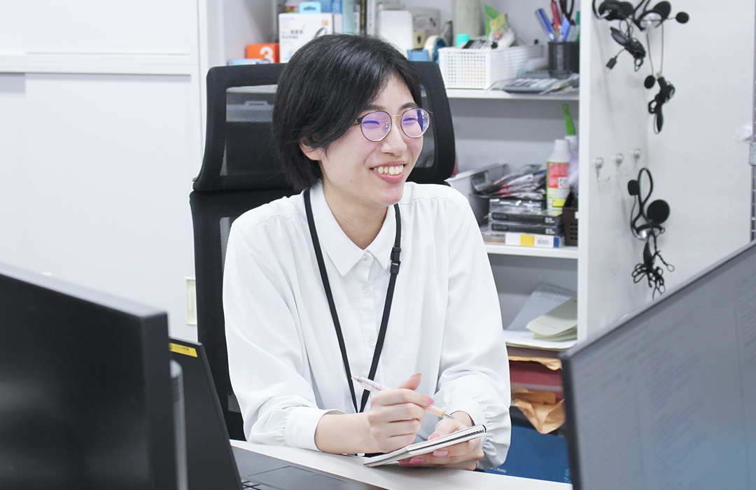 女性の写真